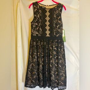 London Style Nights Black and Nude Dress Knee Length Size 10